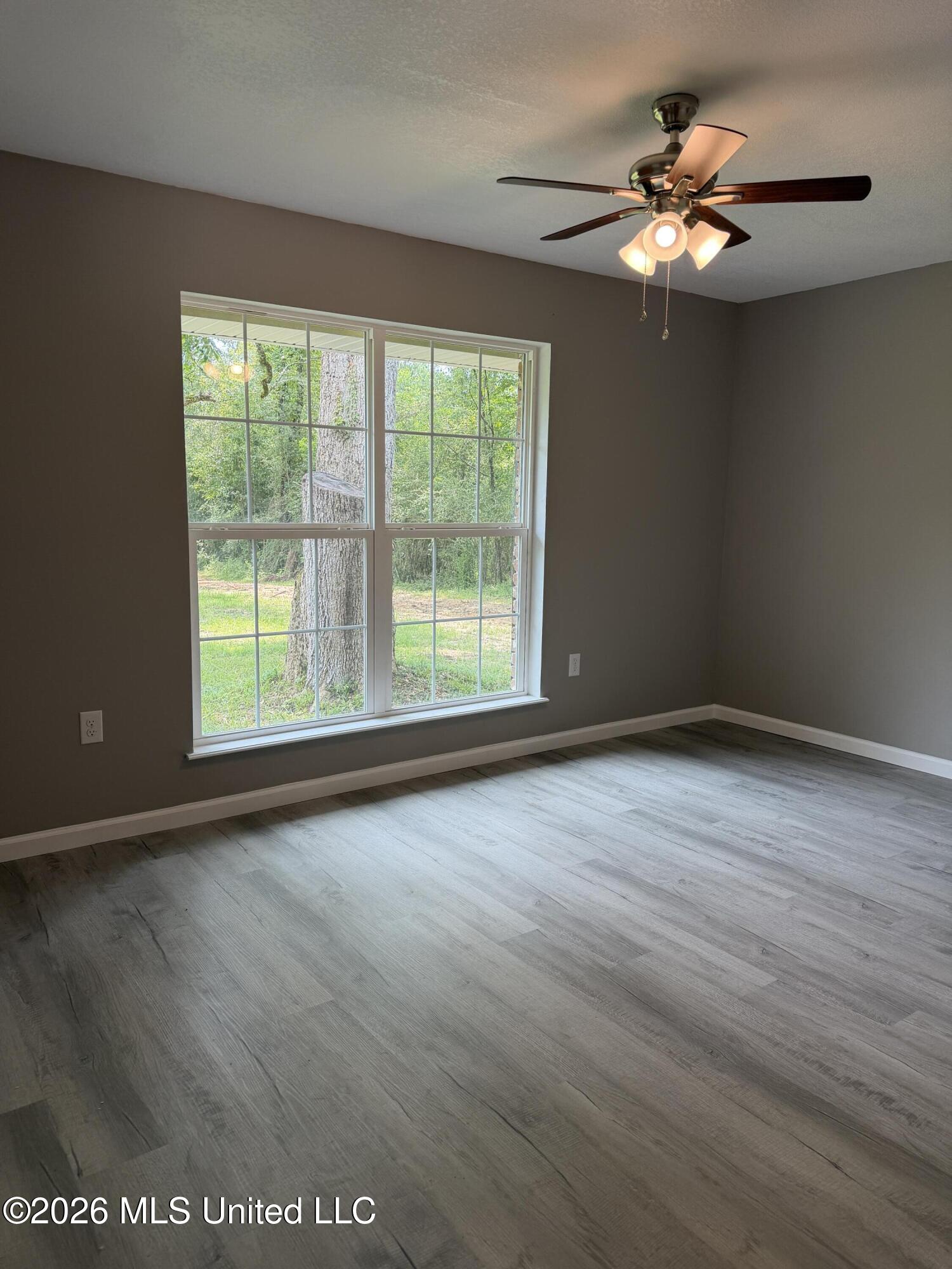 79 Brooks Road Hattiesburg, MS 39401 - Photo 14 of 19 IMG_3139