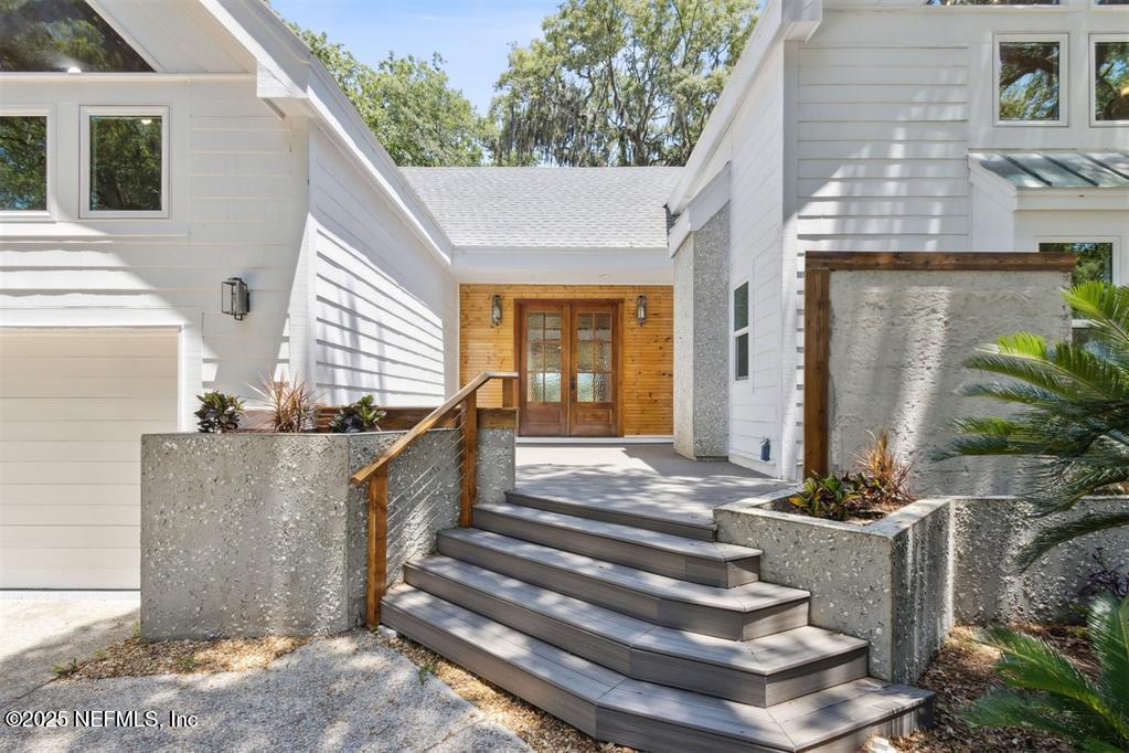 22 Belted Kingfisher Road Fernandina Beach, FL 32034 - Photo 4 of 70 a view of outdoor space and deck
