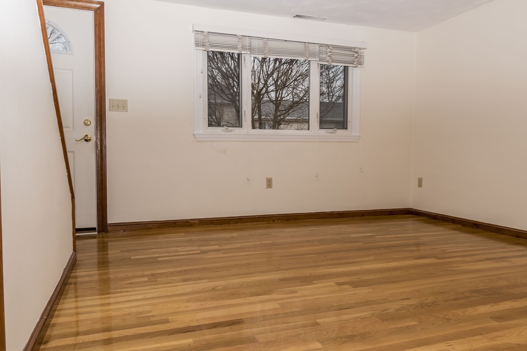 6 Lewis Farm Road, Unit 6 Dedham, MA 02026 - Photo 2 of 9 Gallery Image 2