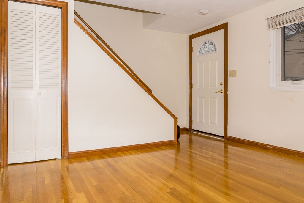 6 Lewis Farm Road, Unit 6 Dedham, MA 02026 - Photo 4 of 9 Gallery Image 4