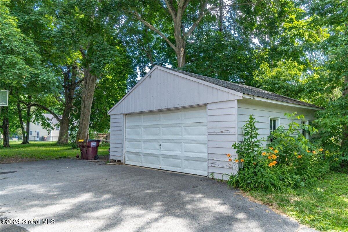 146 Gordon Road Rotterdam, NY 12306 - Photo 39 of 49 06-146 Gordon Rd-6