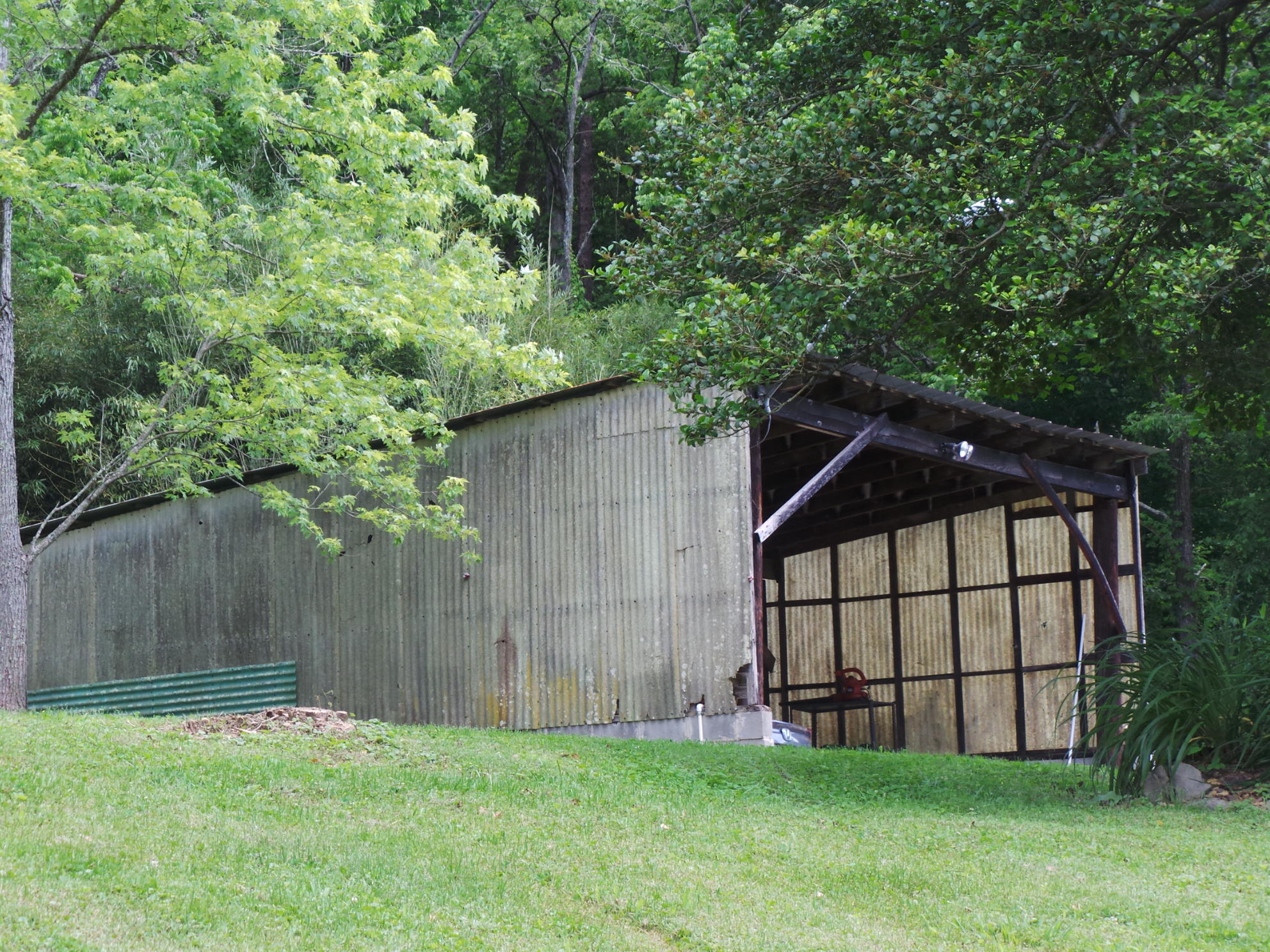1905 Boozy Creek Road Bristol, VA 24202 - Photo 39 of 130 SHED/CARPORT