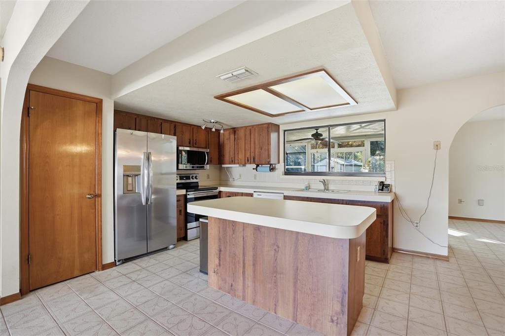 2153 Marble Avenue Spring Hill, FL 34609 - Photo 12 of 53 Gallery Image 12