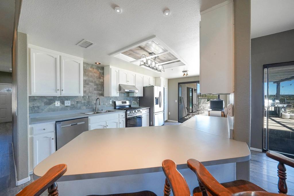39230 Opalocka Road Boulevard, CA 91905 - Photo 19 of 28