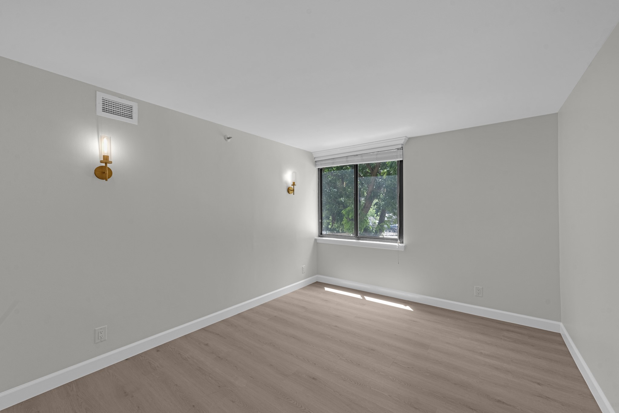 3525 Sage Road, Unit 304 Houston, TX 77056 - Photo 24 of 34 Virtually staged