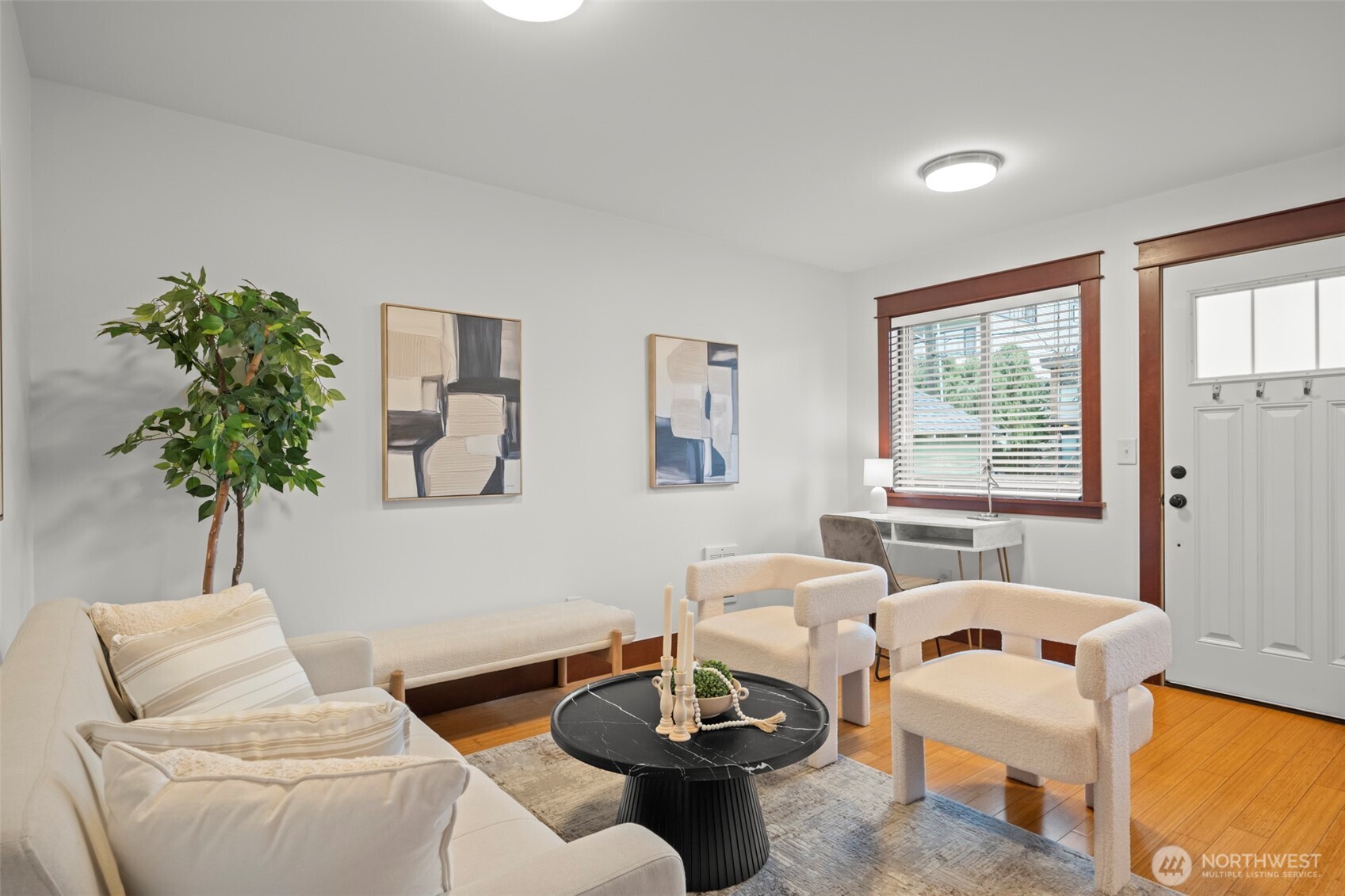 461 North 45th Street, Unit 1 Seattle, WA 98103 - Photo 7 of 20