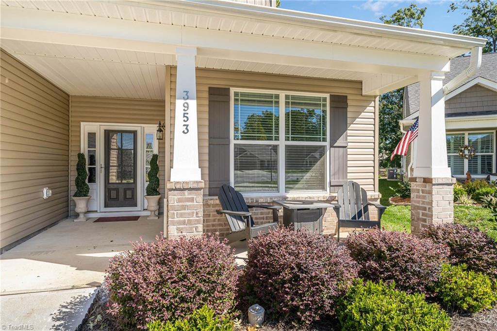 3953 Amber Meadows High Point, NC 27265 - Photo 2 of 30