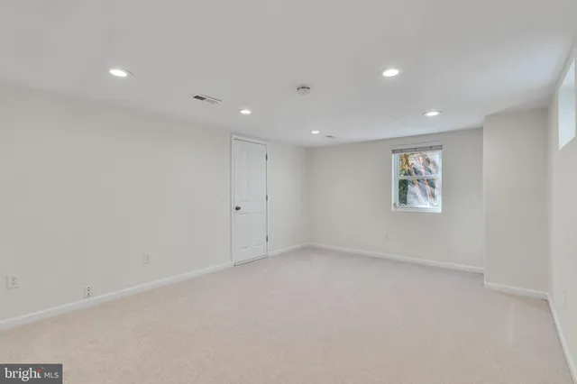 an empty room with a entryway