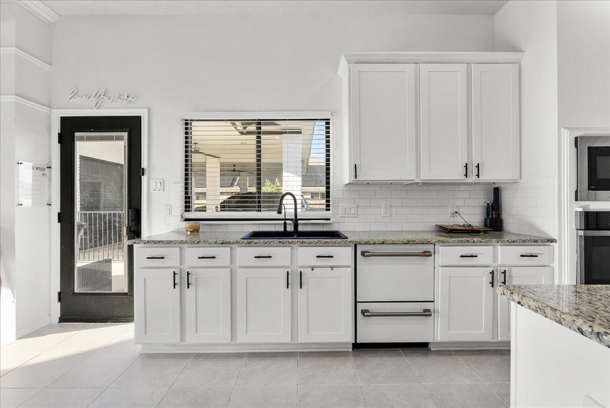3606 Pedregal Road League City, TX 77573 - Photo 14 of 47