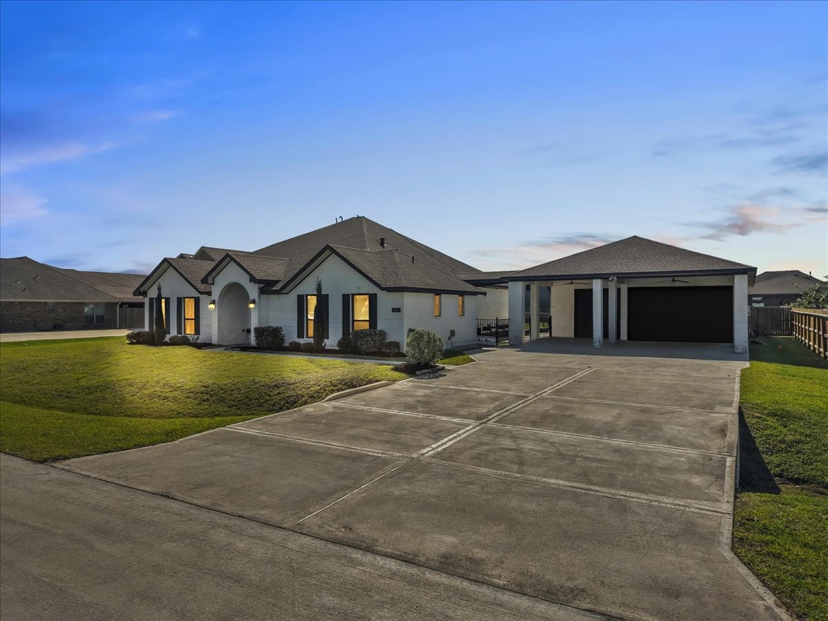 3606 Pedregal Road League City, TX 77573 - Photo 2 of 47