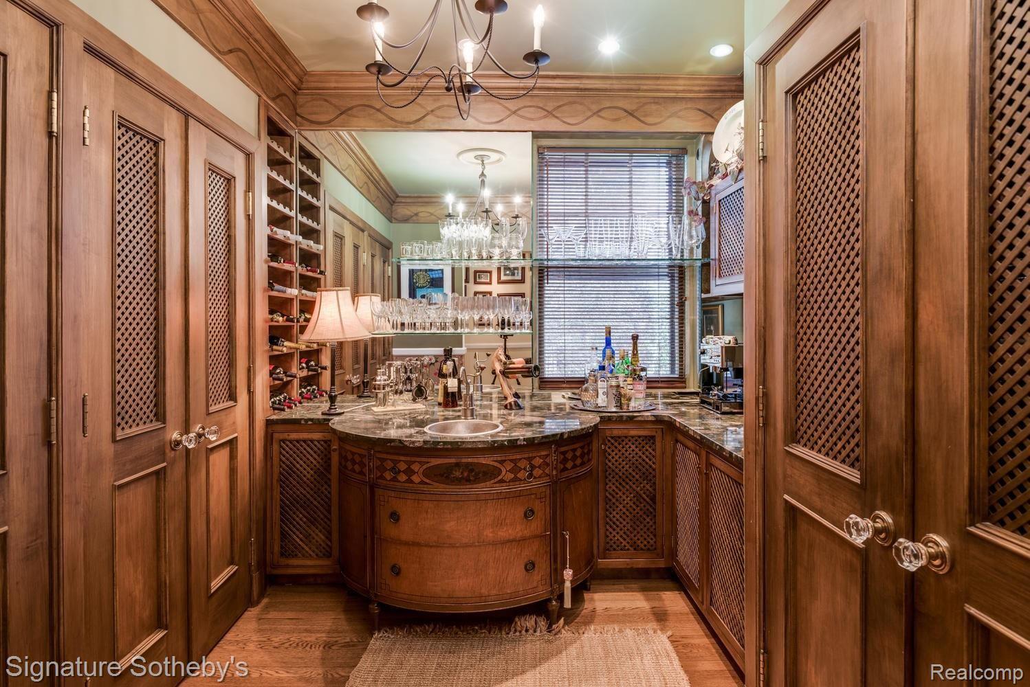 1022 Bishop Road Grosse Pointe, MI 48230 - Photo 45 of 88 1022 Bishop Rd Grosse Pointe-large-044-055-1022 Bishop Rd Grosse Pointe-1499x1000-72dpi.jpg