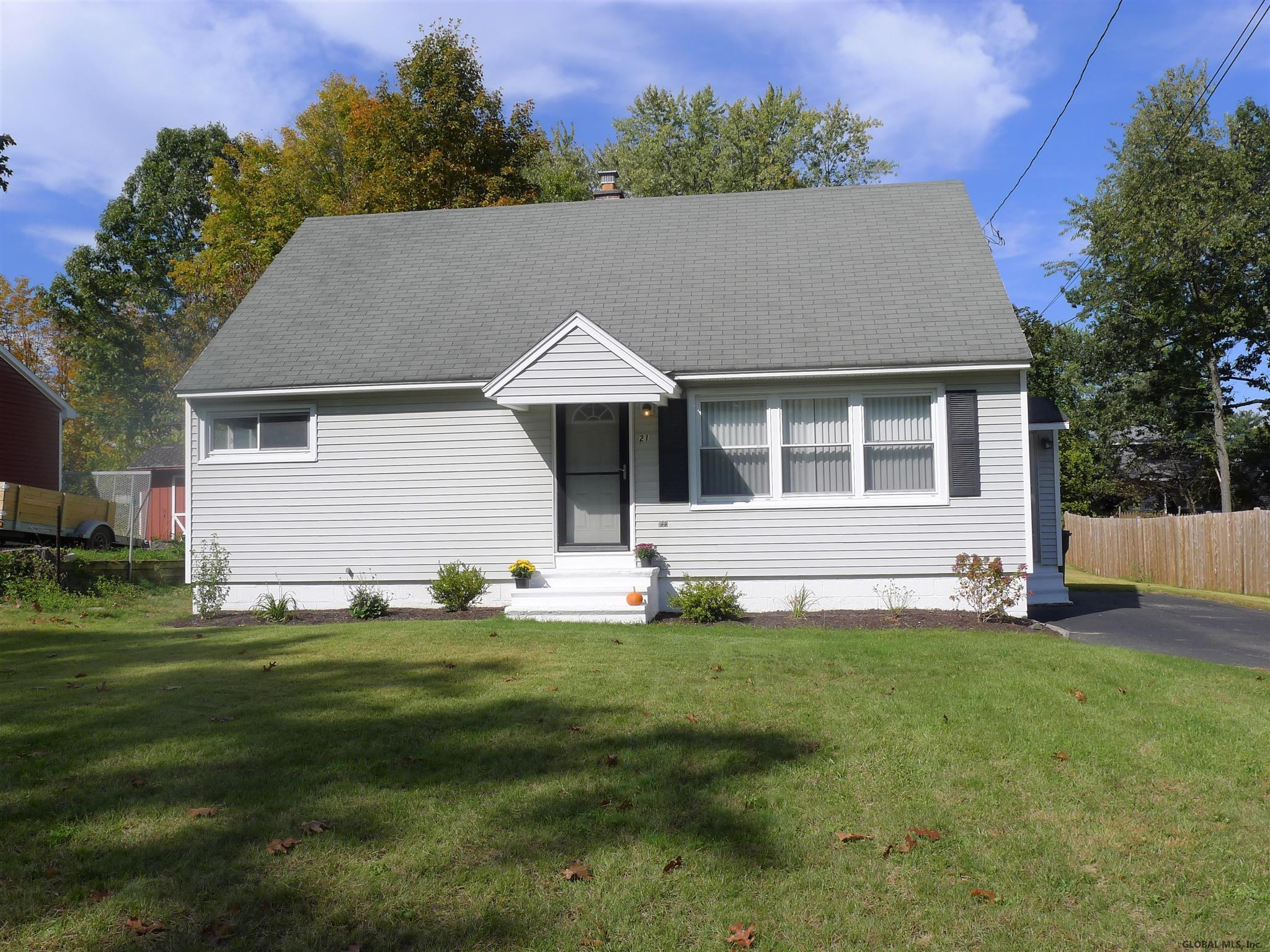 21 Marjorie Road Colonie, NY 12205 - Photo 1 of 45 Photo 1
