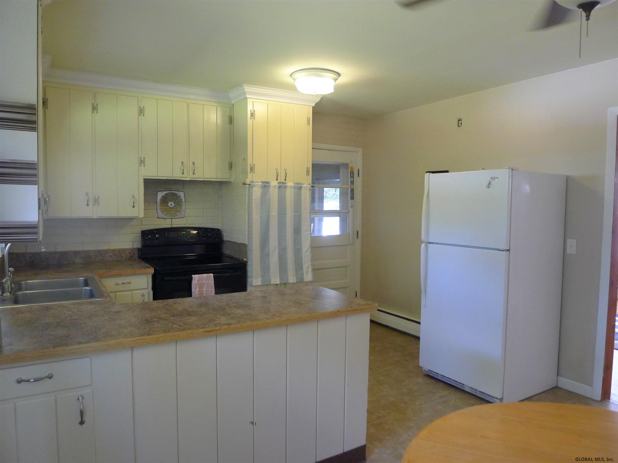 21 Marjorie Road Colonie, NY 12205 - Photo 20 of 45 Photo 20