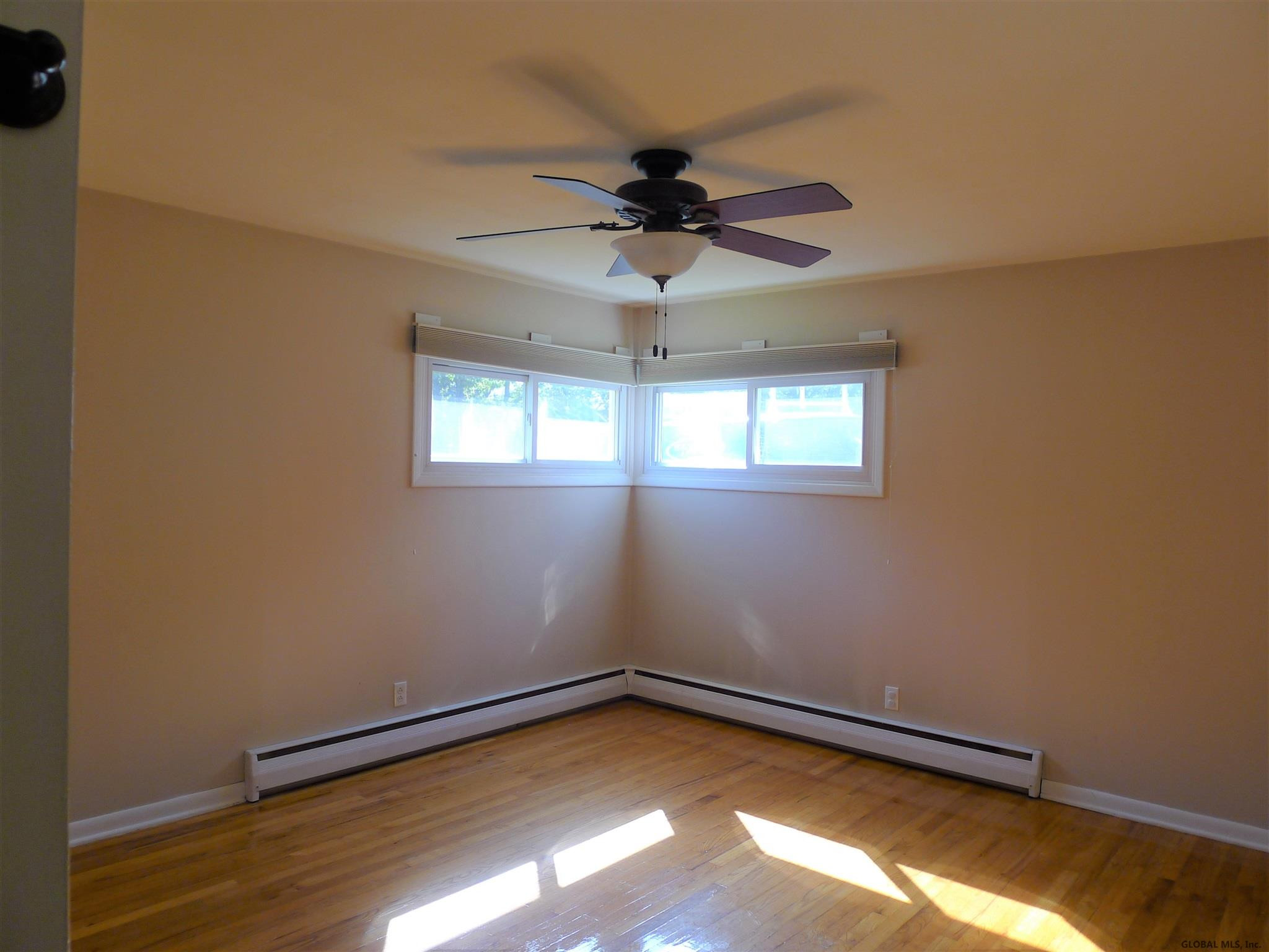 21 Marjorie Road Colonie, NY 12205 - Photo 23 of 45 Photo 23