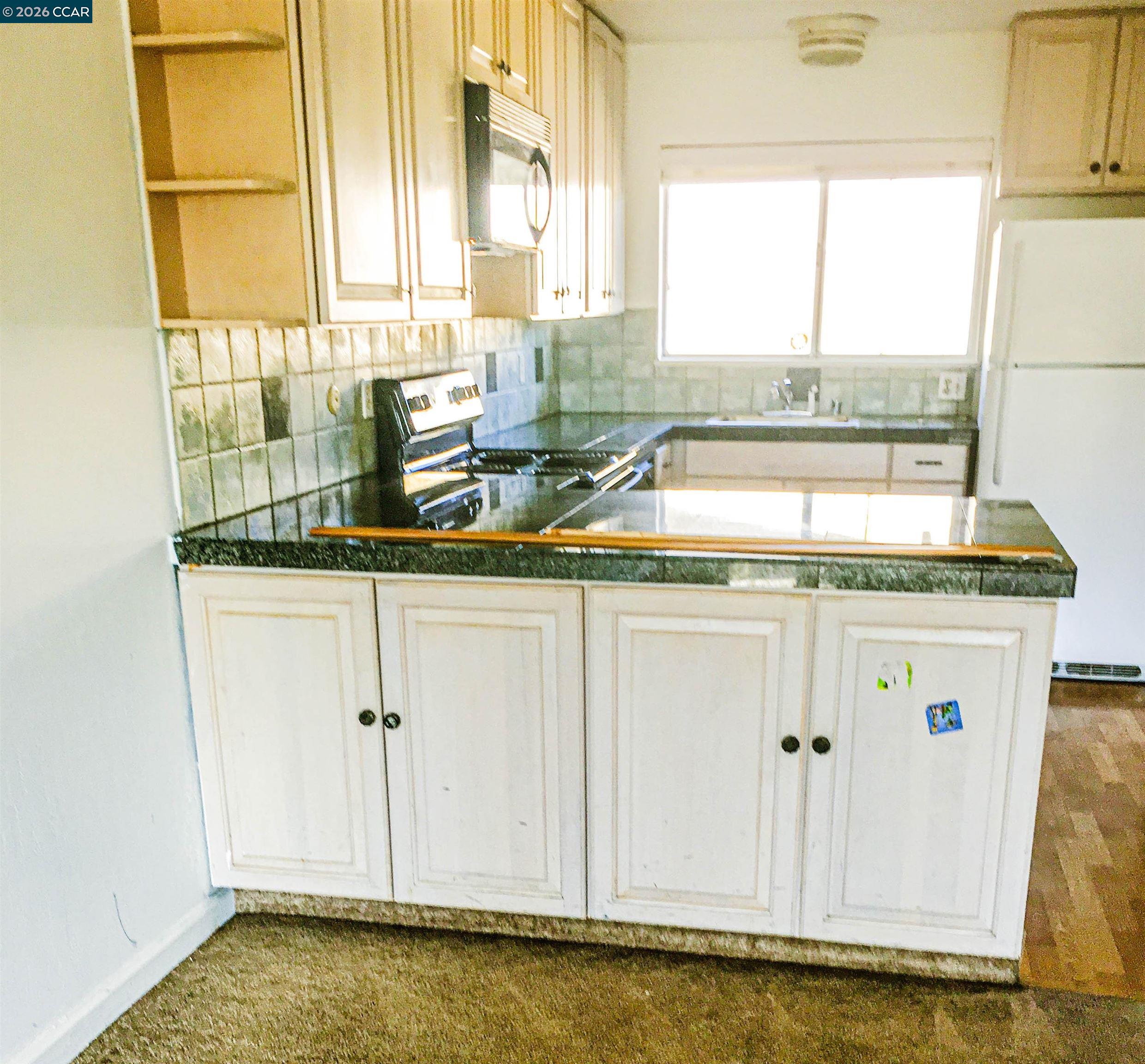 155 Canal Street, Unit 12 San Rafael, CA 94901 - Photo 6 of 17