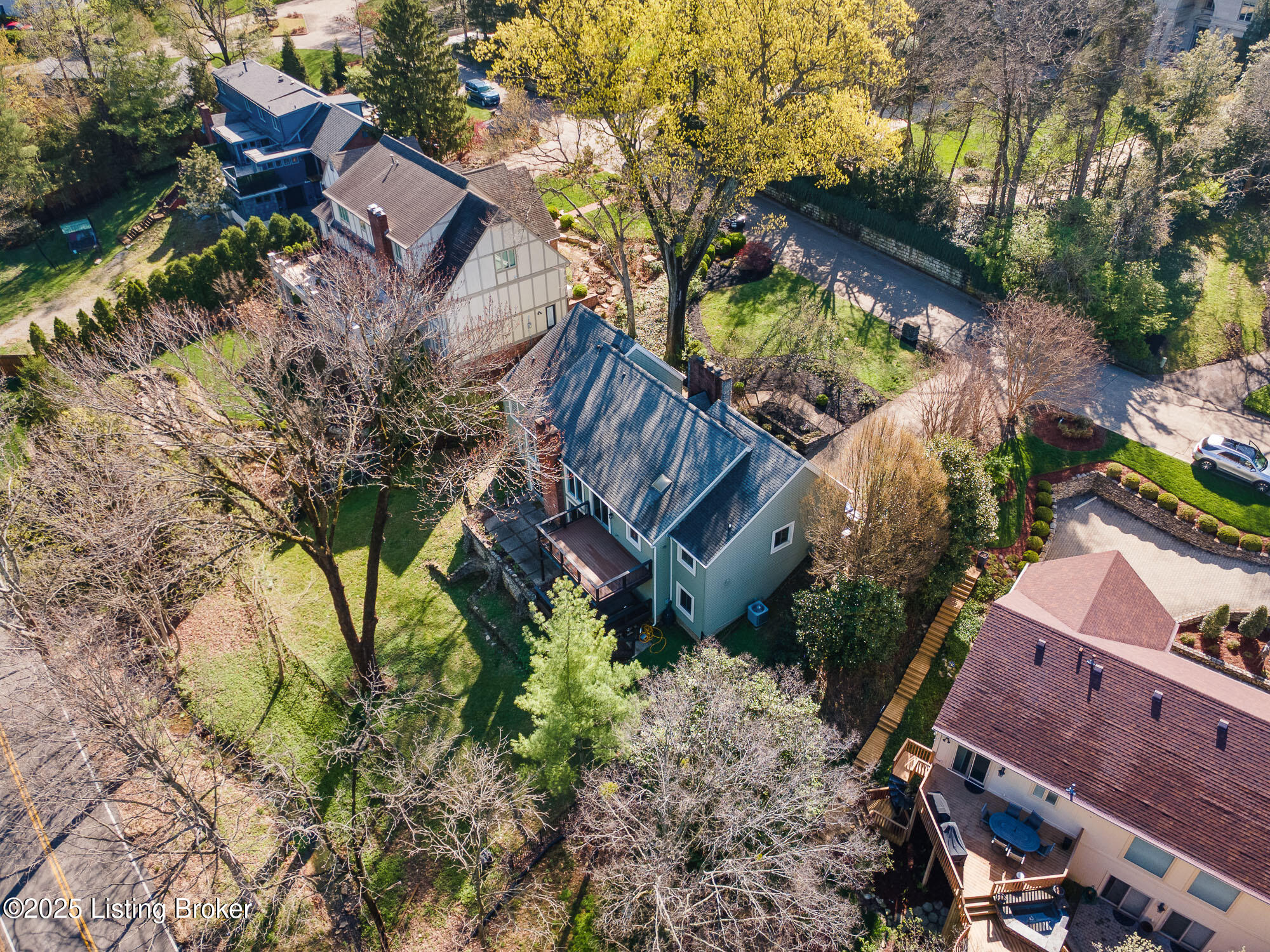 1140 Rostrevor Circle Louisville, KY 40205 - Photo 8 of 56 1140 Rostrevor Cir-8