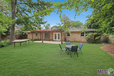 $299,000 | 633 College Hill Drive, Baton Rouge, LA 70808