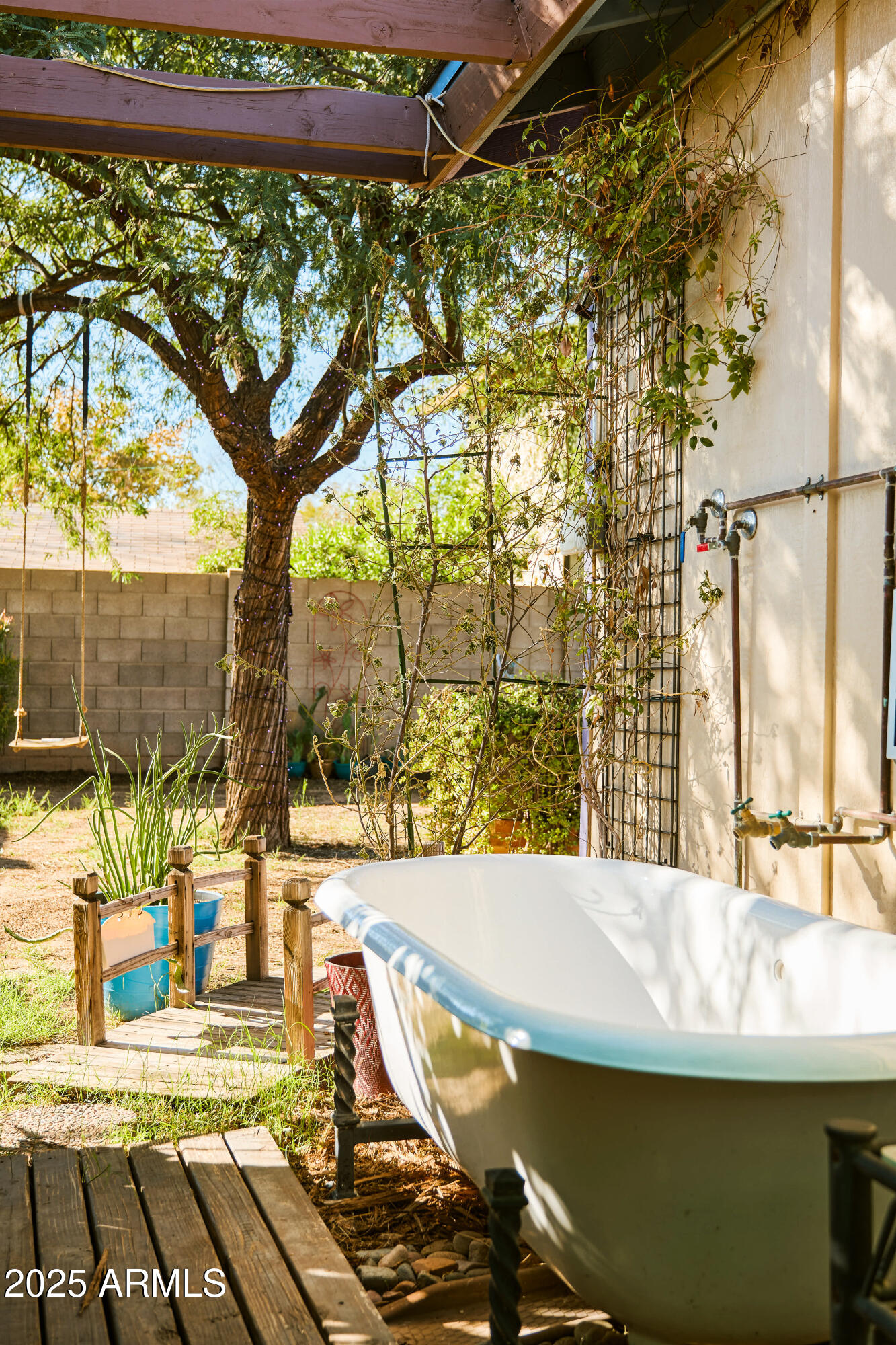 3124 South Los Altos Mesa, AZ 85202 - Photo 22 of 28 Backyard Zen