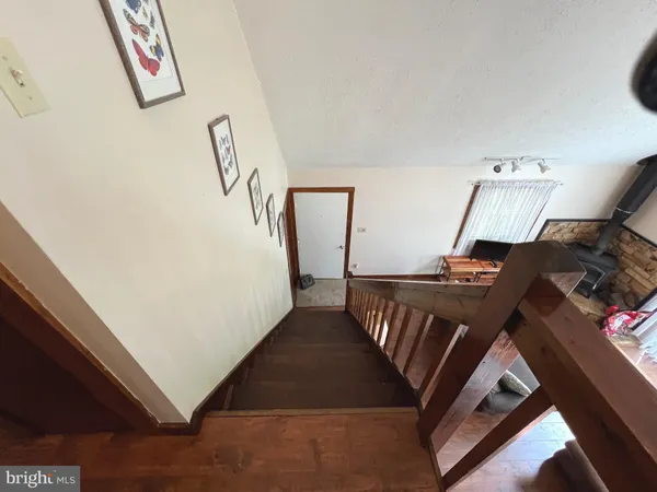 $1,700 | 32 Cherry Street, Mount Jackson, VA 22842