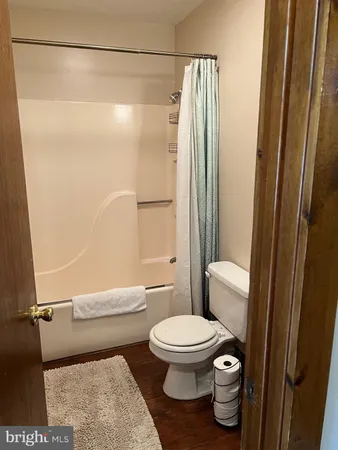 $1,700 | 32 Cherry Street, Mount Jackson, VA 22842