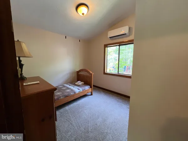 $1,700 | 32 Cherry Street, Mount Jackson, VA 22842