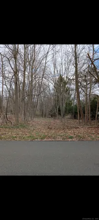 $120,000 | 80 West Street, Middlefield, CT 06455