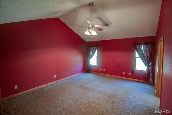 $495,000 | 19383 Deer Run Lane, Brighton, IL 62012