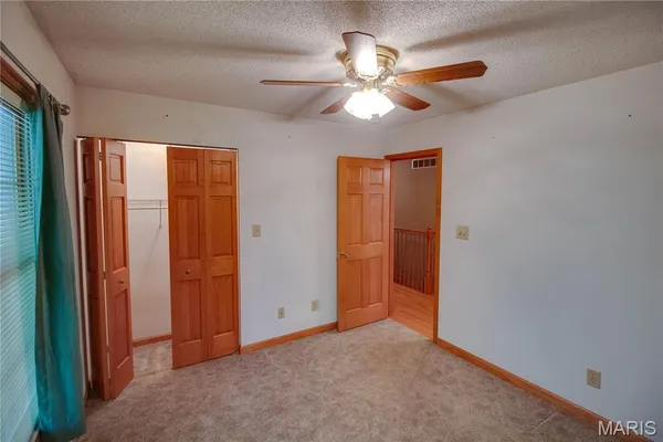 $495,000 | 19383 Deer Run Lane, Brighton, IL 62012
