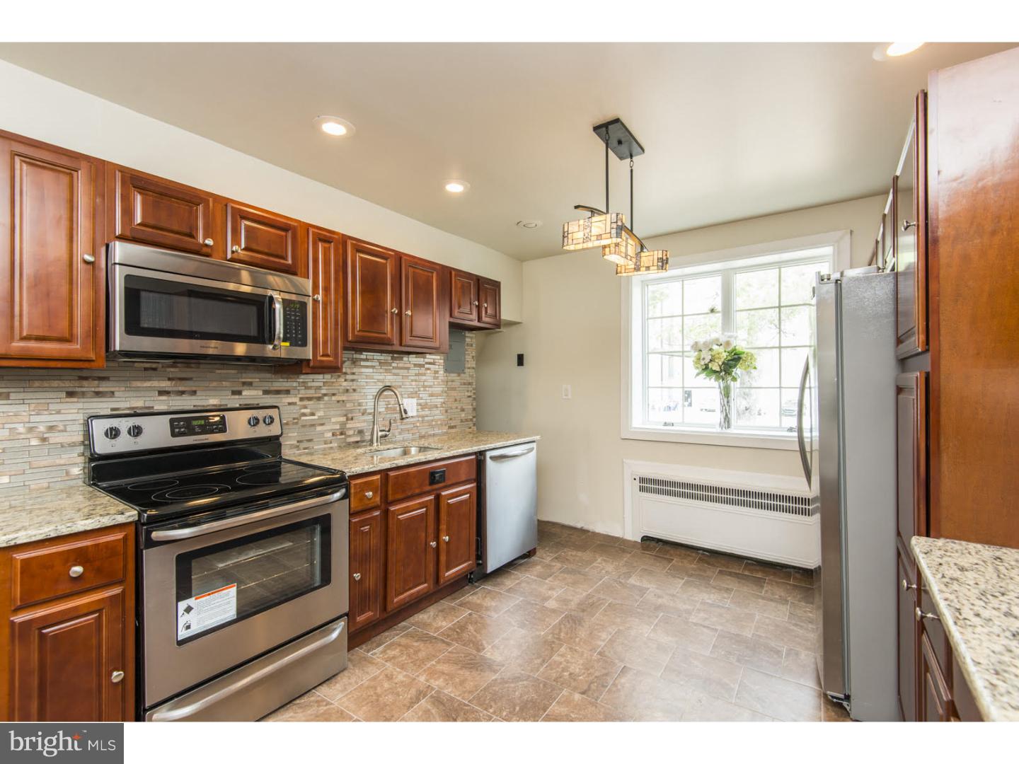 7359 Rugby Street Philadelphia, PA 19138 - Photo 10 of 20 Gallery Image 10