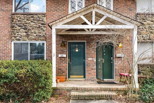 $1,750 | 2412 Peachwood Circle Northeast, Unit 3, Atlanta, GA 30345