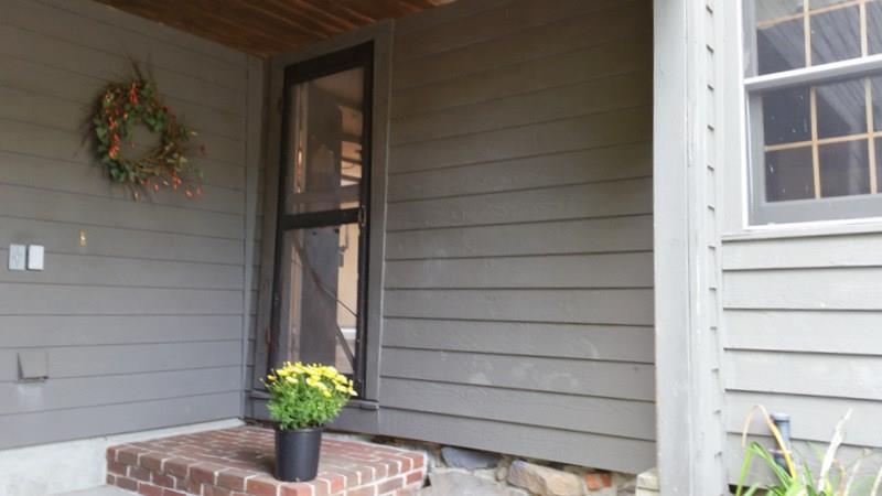 611 River Road Arundel, ME 04046 - Photo 3 of 35 Side Entrance