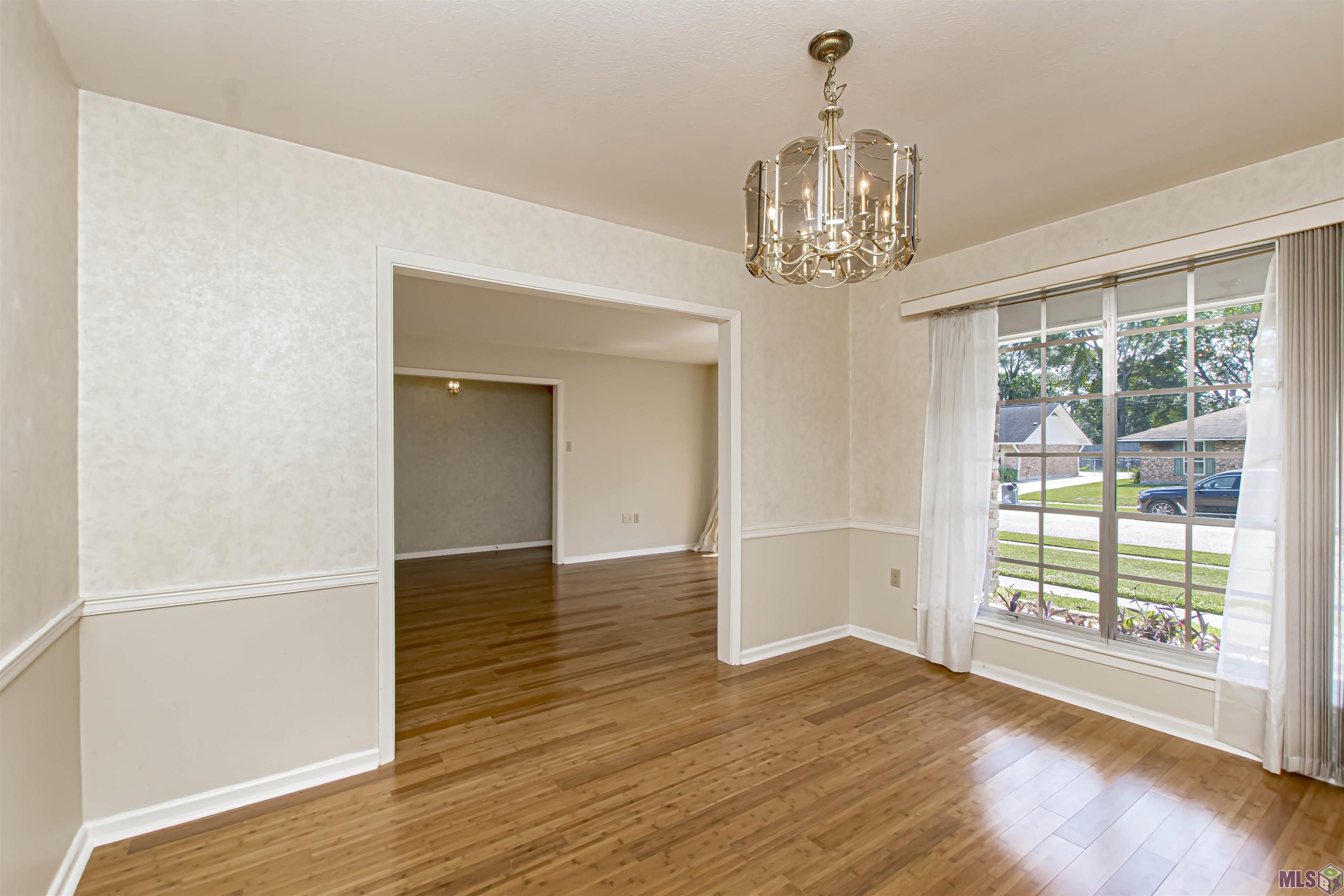 10831 Ranchwood Drive Baton Rouge, LA 70815 - Photo 3 of 16 Gallery Image 3