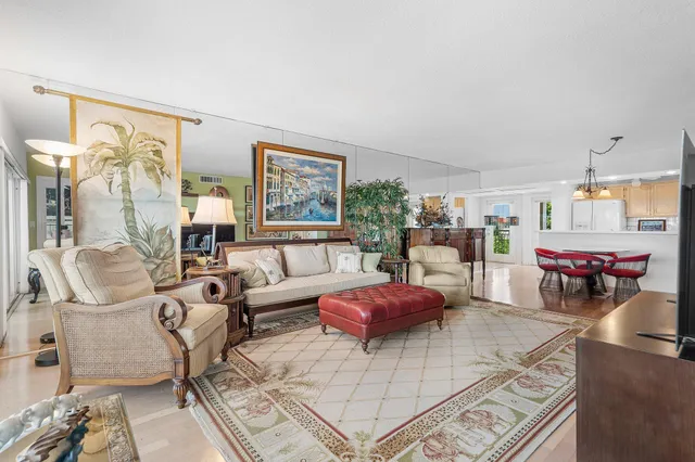 $349,999 | 3050 Northeast 48th Court, Unit 402, Lighthouse Point, FL 33064