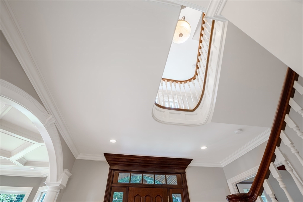 52 North Border Road, Unit 52 Winchester, MA 01890 - Photo 12 of 34 a front view of a house with a window