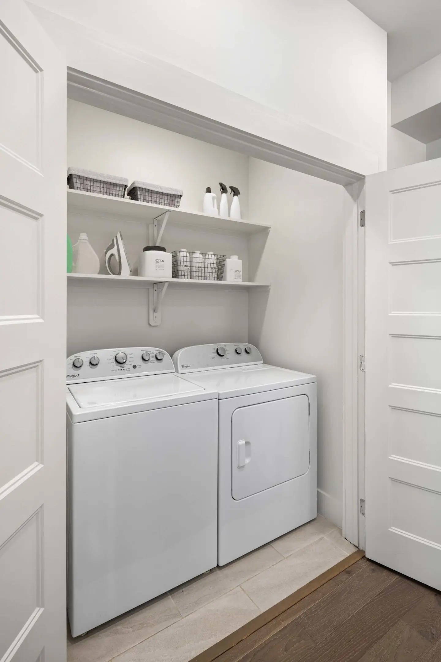 2727 Travis Street, Unit 608 Houston, TX 77006 - Photo 23 of 28 Move in by July 31 to receive up to 2 weeks FREE!