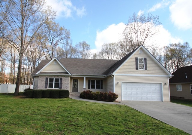 1201 East End Road Manchester, TN 37355 - Photo 1 of 12 Gallery Image 1