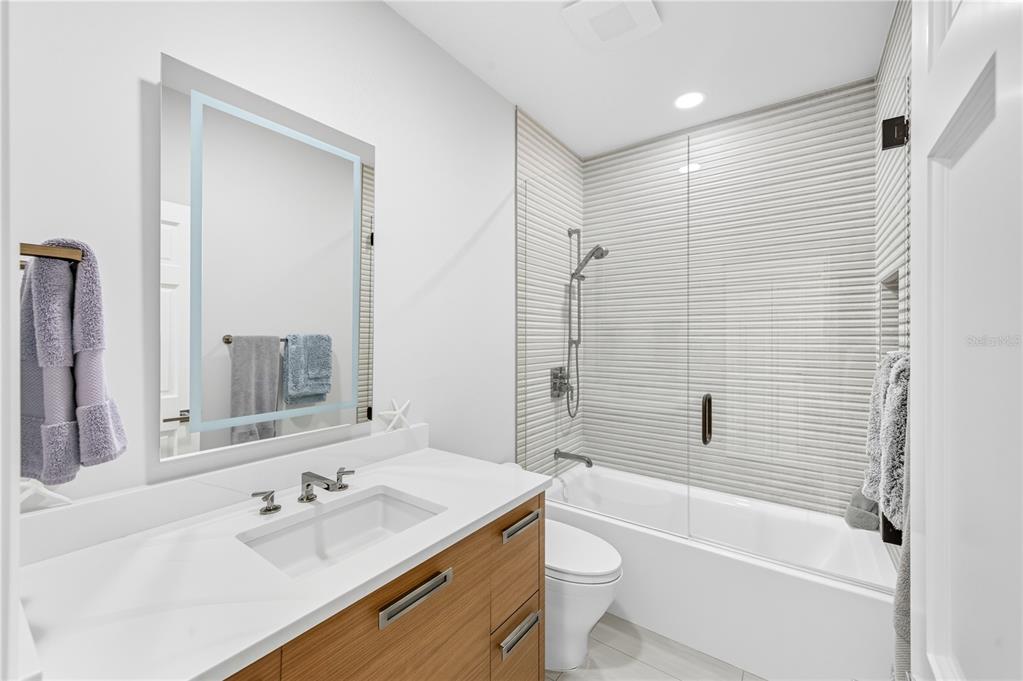 3315 Bay Shore Road Sarasota, FL 34234 - Photo 50 of 96