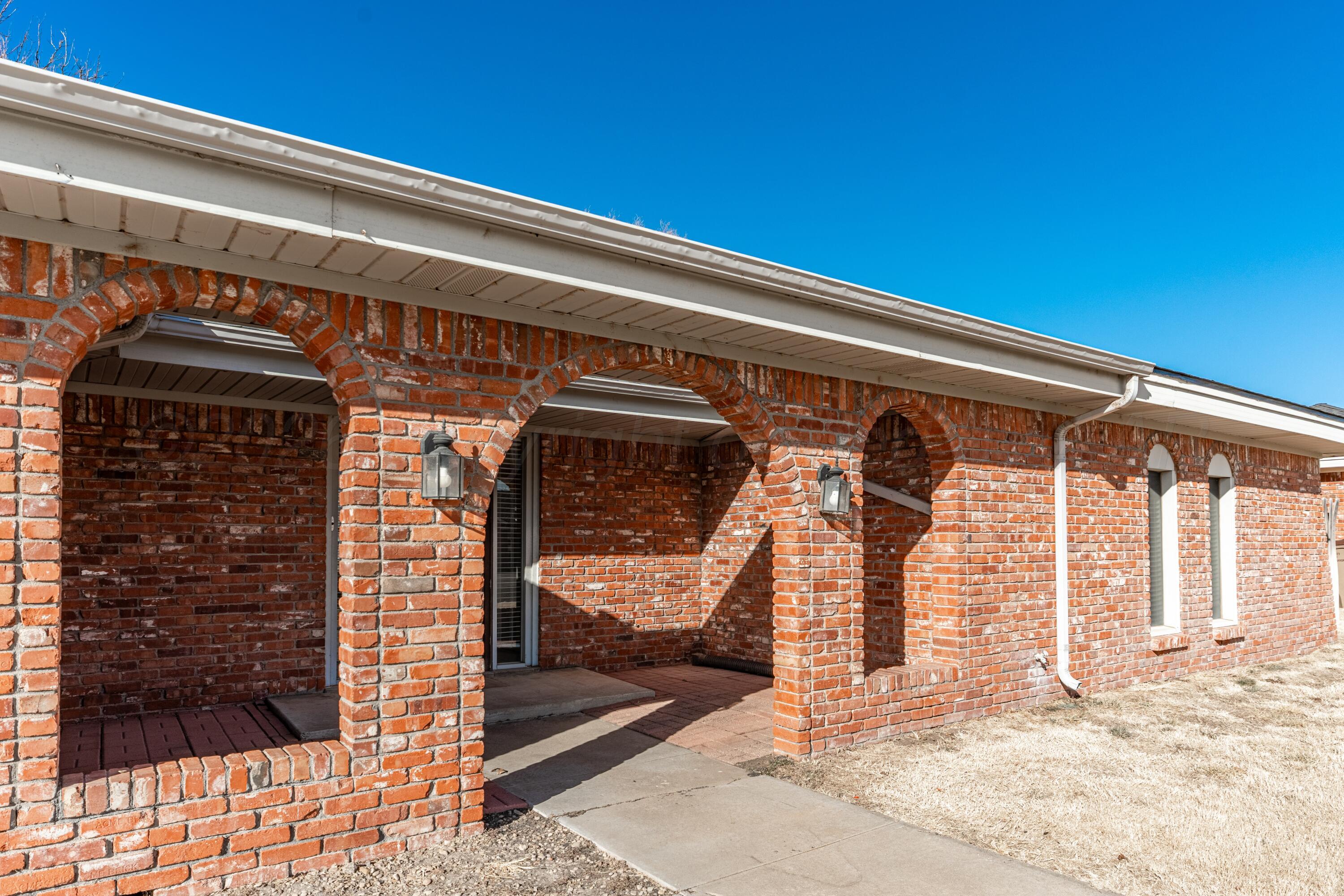 2907 Mable Drive Canyon, TX 79015 - Photo 2 of 19