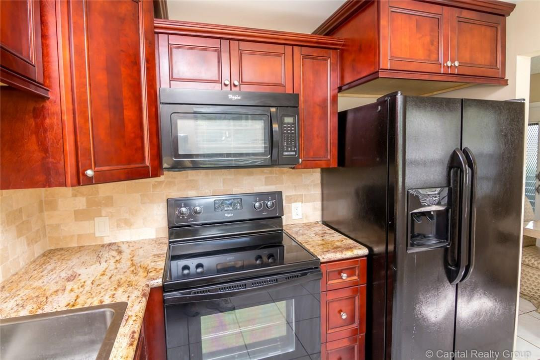 11 Mansfield B, Unit 11 Boca Raton, FL 33434 - Photo 5 of 19 Photo 5