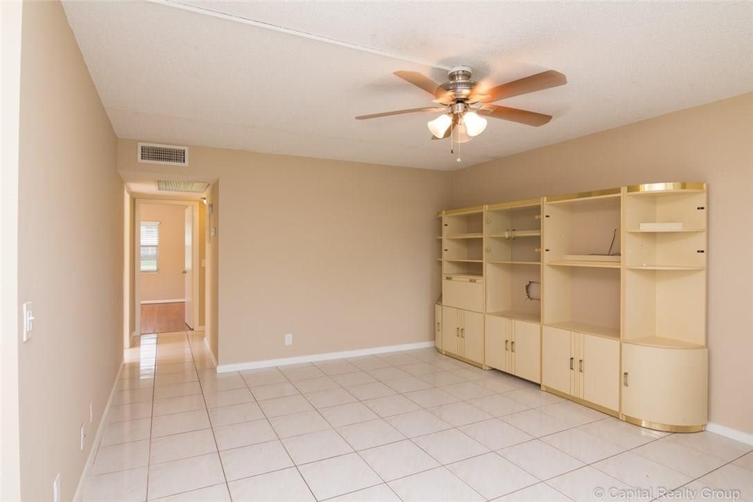 11 Mansfield B, Unit 11 Boca Raton, FL 33434 - Photo 9 of 19 Photo 9