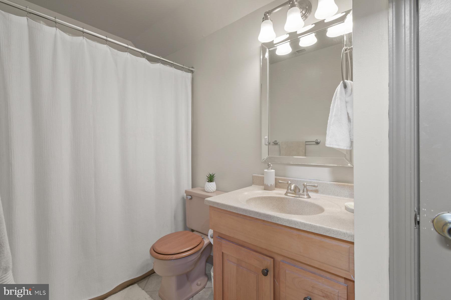 17 Falcon Bridge Road Ocean Pines, MD 21811 - Photo 27 of 39 Bathroom 2