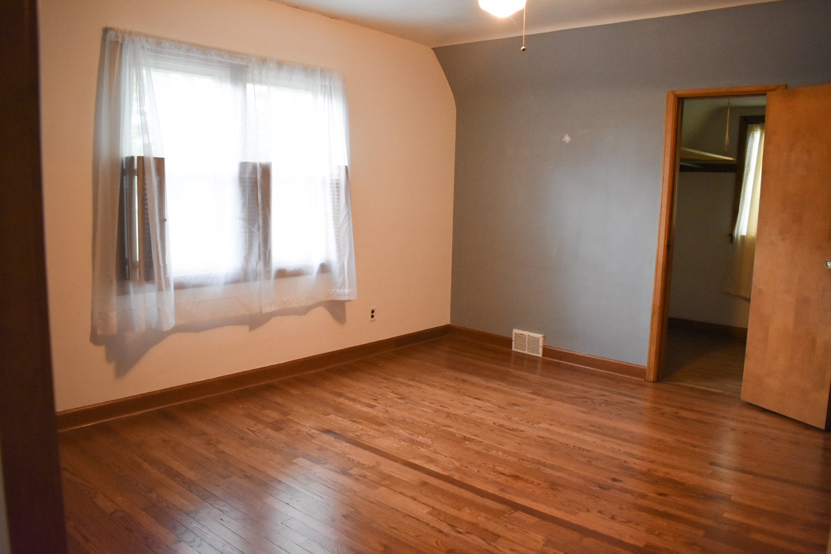 16472 Ireland Road Mishawaka, IN 46544 - Photo 17 of 23 Gallery Image 17