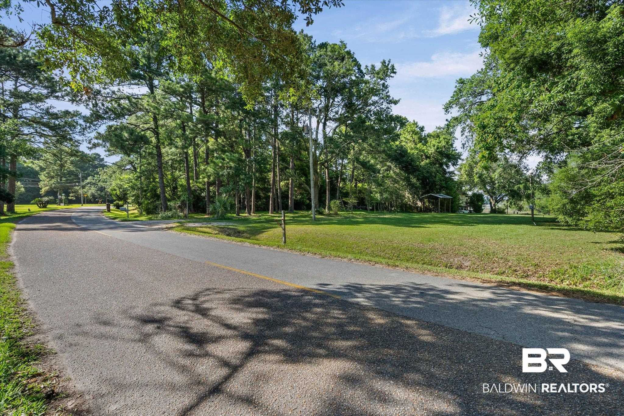 6145 Bayou Road Mobile, AL 36605 - Photo 2 of 8