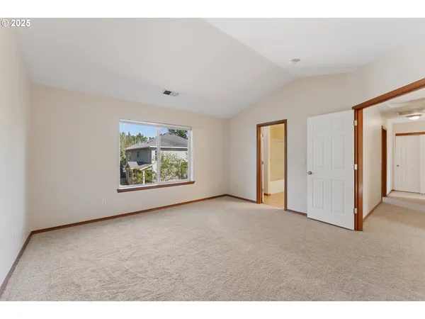 $536,995 | 17209 Southeast Stephens Street, Portland, OR 97233
