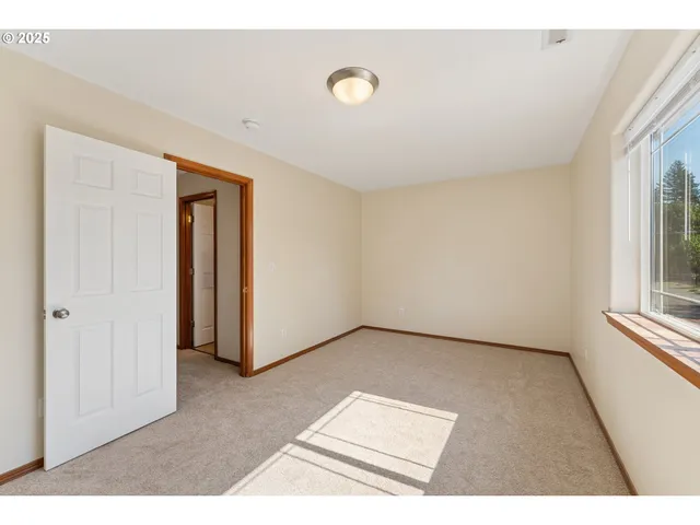 $544,995 | 17209 Southeast Stephens Street, Portland, OR 97233