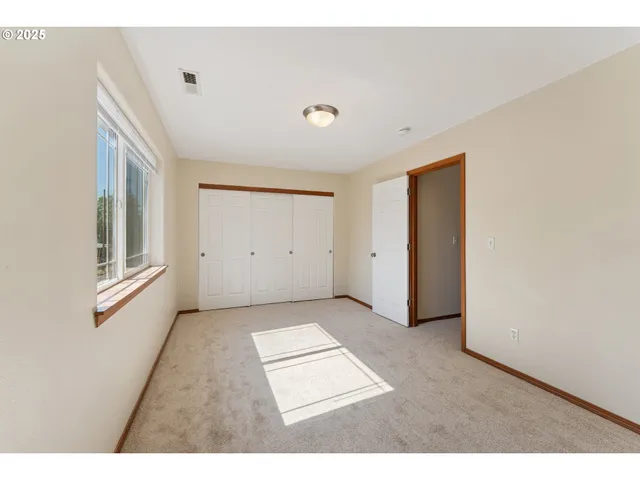 $544,995 | 17209 Southeast Stephens Street, Portland, OR 97233