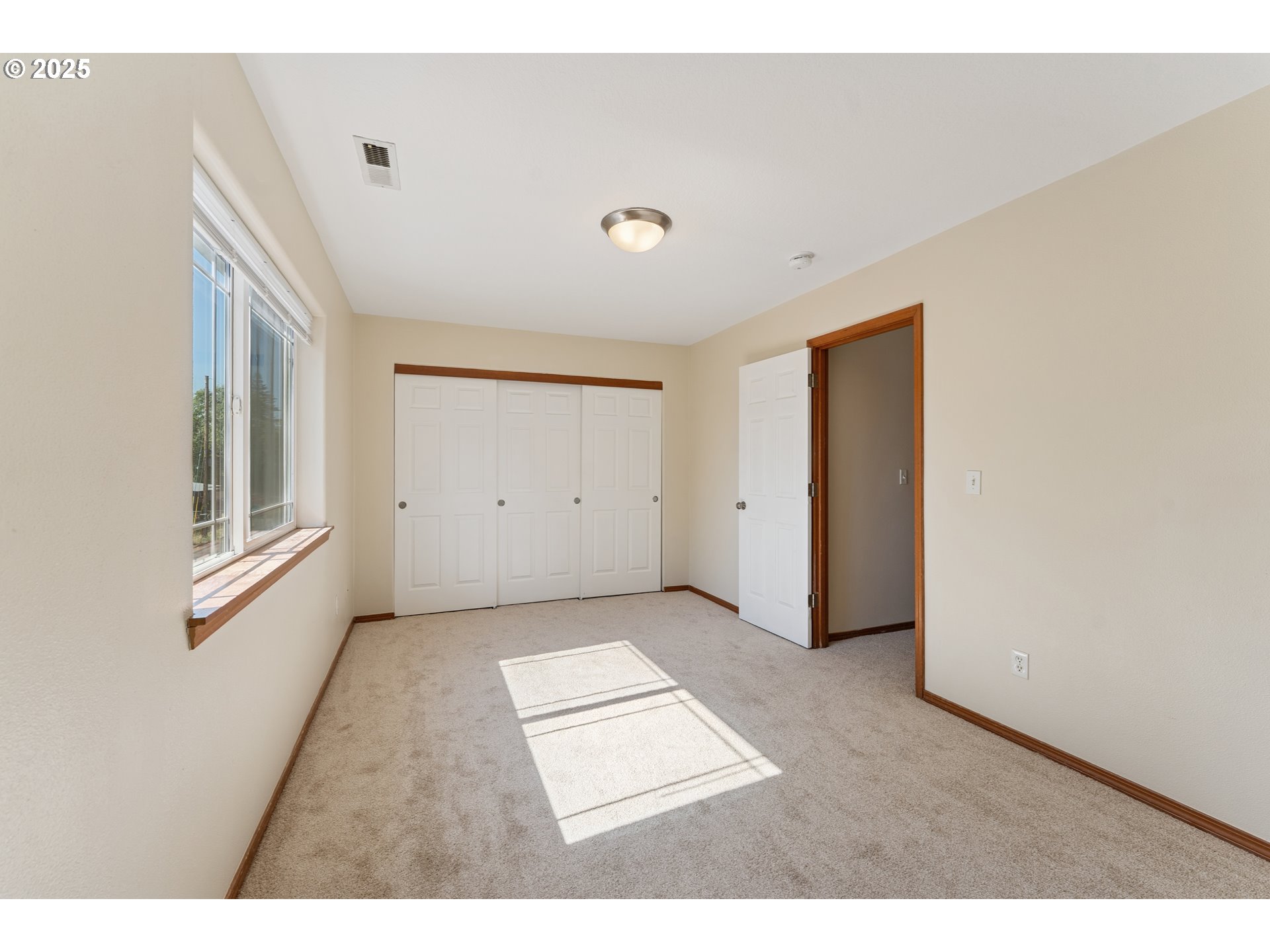 17209 Southeast Stephens Street Portland, OR 97233 - Photo 41 of 47 Bedroom