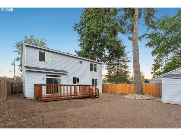 $536,995 | 17209 Southeast Stephens Street, Portland, OR 97233