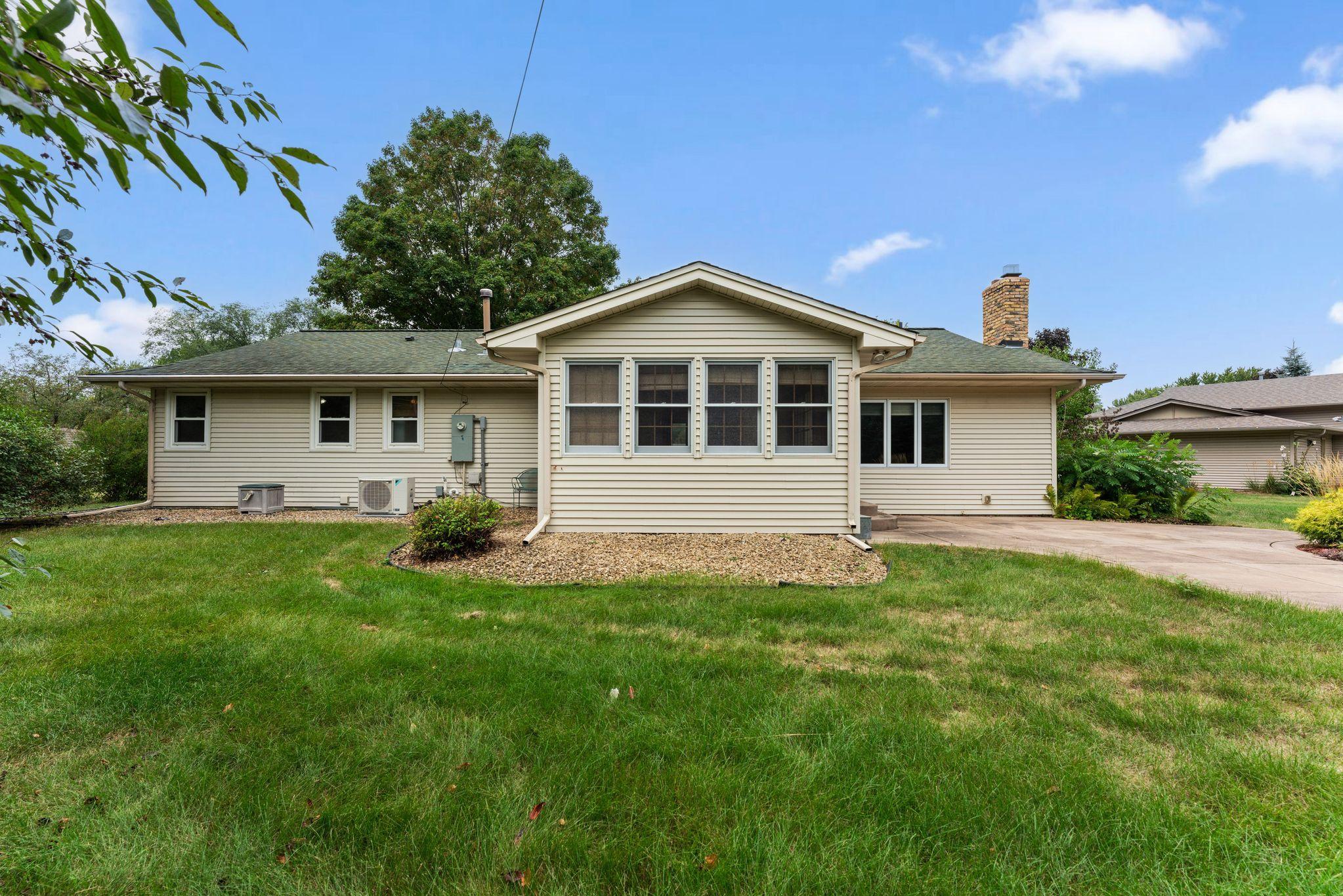 1096 Rome Court Apple Valley, MN 55124 - Photo 27 of 49 Gallery Image 27