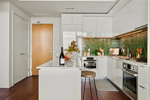 $649,000 | 44 East Avenue, Unit 3705, Austin, TX 78701